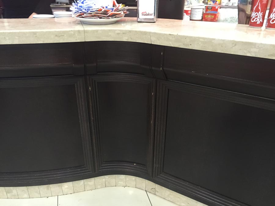 Rivestimento bancone bar