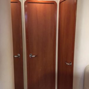 Refitting yatch navale